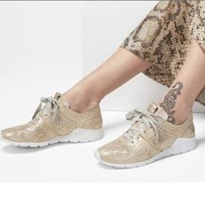 UGG | Shoes | Ugg Tye Stardust Gold 